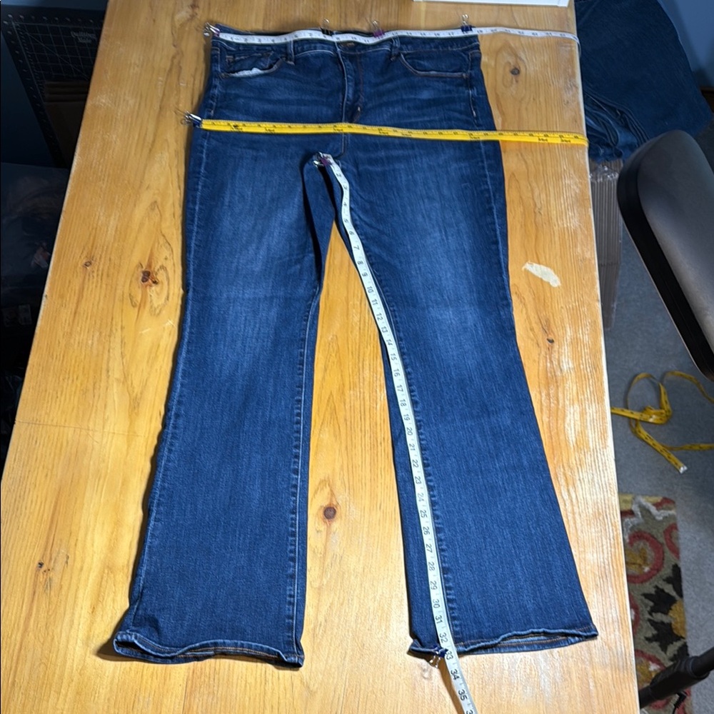 Women's Dark Blue Straight-Leg Jeans